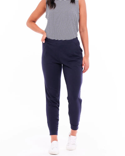 Lindsay jogger Betty Basics